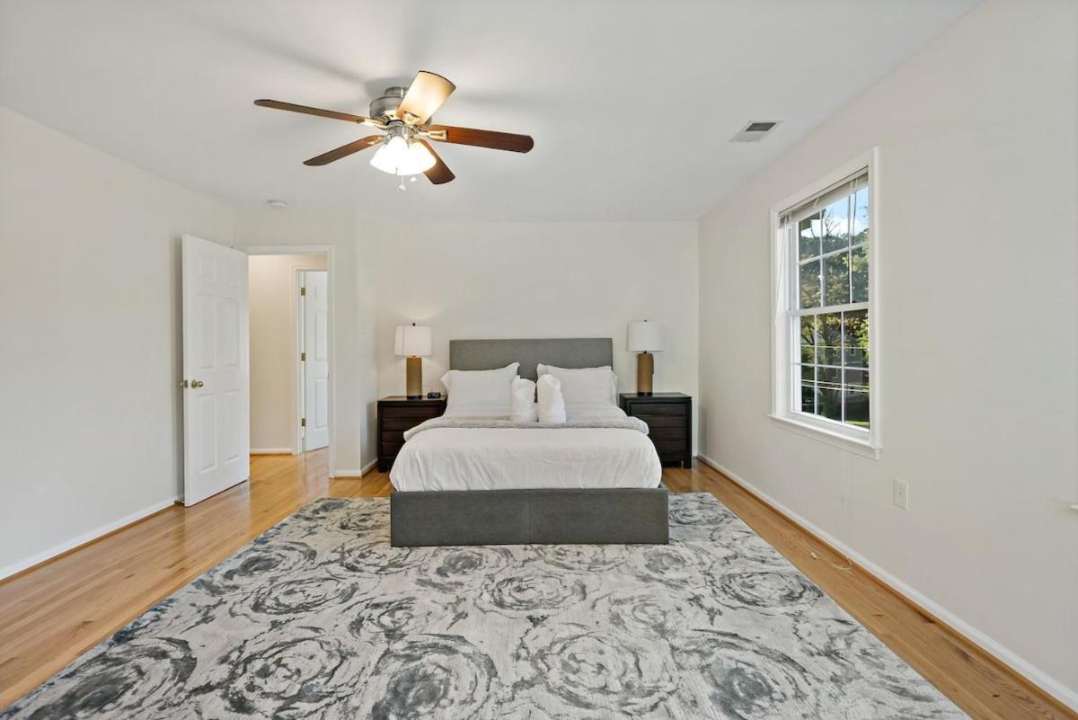 Havenly Homes Dmv Arlington Room photo