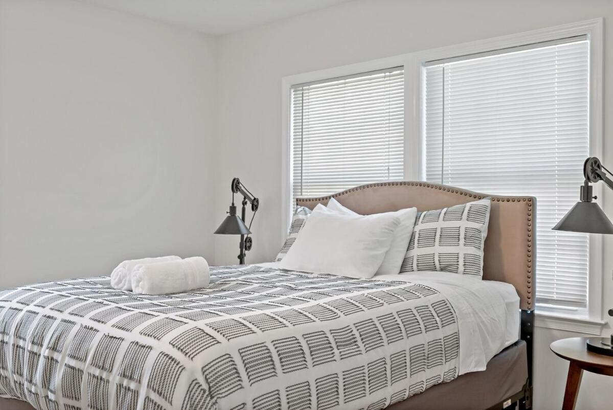 Havenly Homes Dmv Arlington Room photo