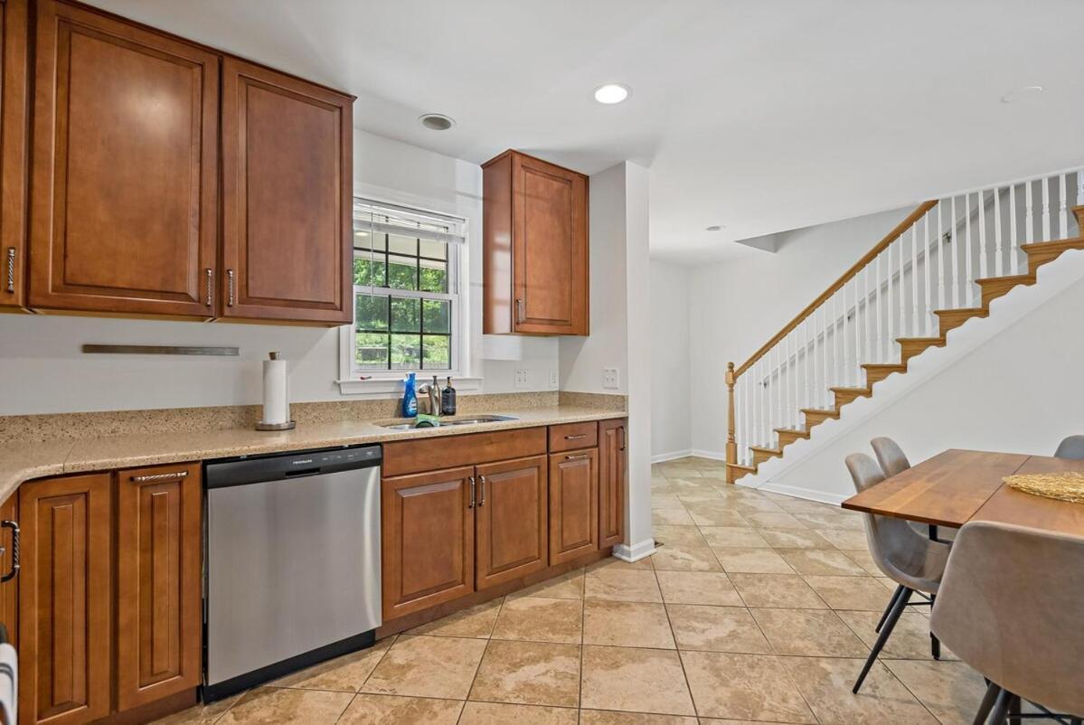 Havenly Homes Dmv Arlington Room photo