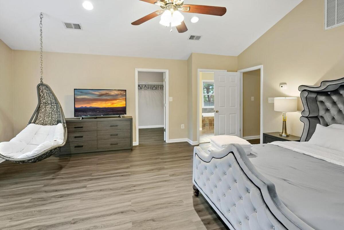Havenly Homes Dmv Arlington Room photo